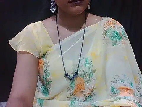 Thilothama_Vaishu's cam snapshot