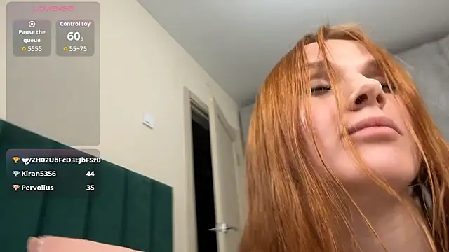 hot_hearts_'s cam snapshot