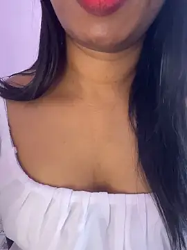 tamil_Aarathi's cam snapshot