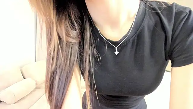 TreasaCrebs live sex cam