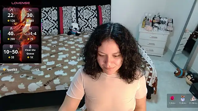 soniafuckboobs's cam snapshot