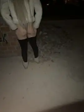 AlyssaFoxx_'s cam snapshot