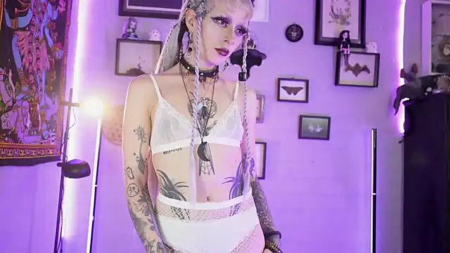 insania_9999_'s cam snapshot