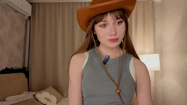 AntoniaDraft's cam snapshot