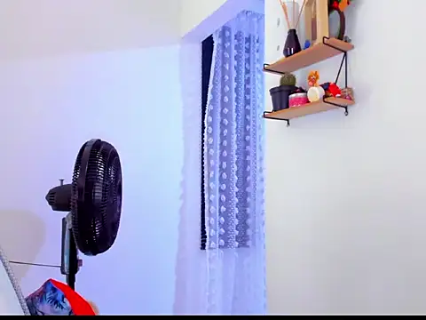 zelena00's cam snapshot