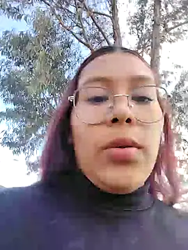 StornBunnyy_'s cam snapshot