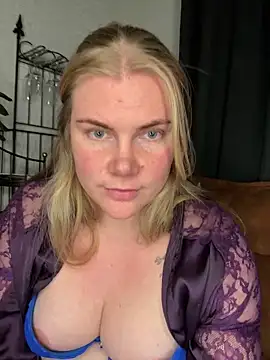 SexyBlondJoanna live sex cam