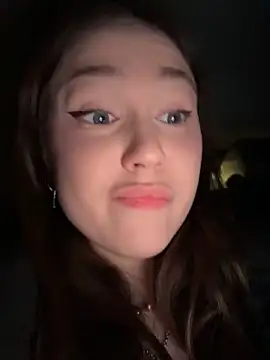 Peachy_Dream live sex cam