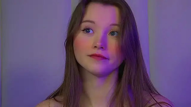 KeiraAsti live sex cam