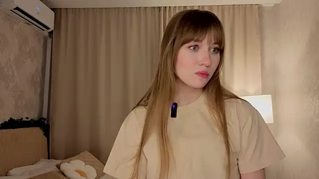 AntoniaDraft's cam snapshot