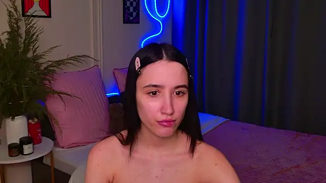 16gbRAM_'s cam snapshot