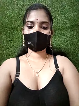 Nithyatamil live sex cam