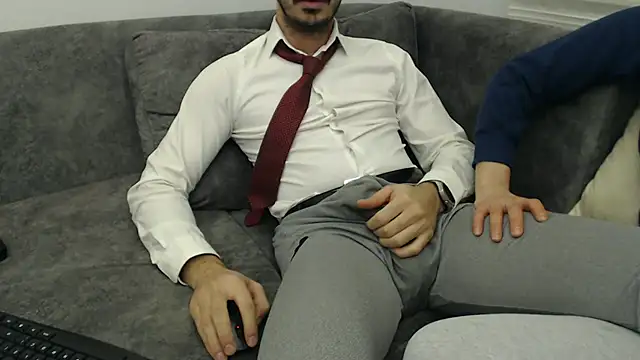 Naughtb0y live sex cam