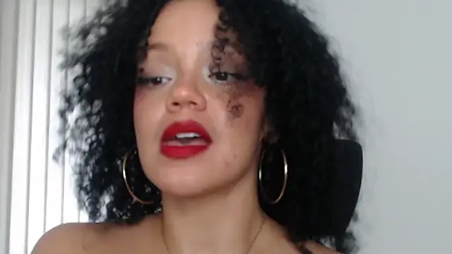 goddessvenus444's cam snapshot