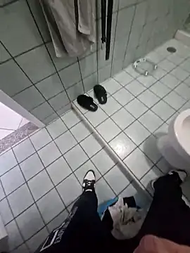 Monella52 live sex cam