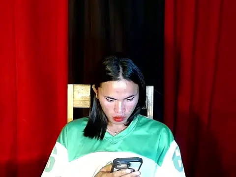 urhotty_megss live sex cam