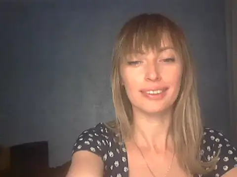 EffectMaya's cam snapshot