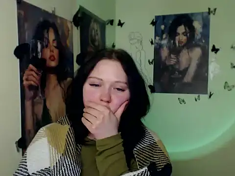 LadyAlice_'s cam snapshot