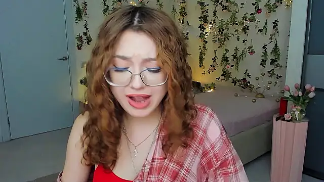 SereneFlame's cam snapshot