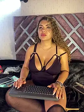 TianaRios_Pink's cam snapshot