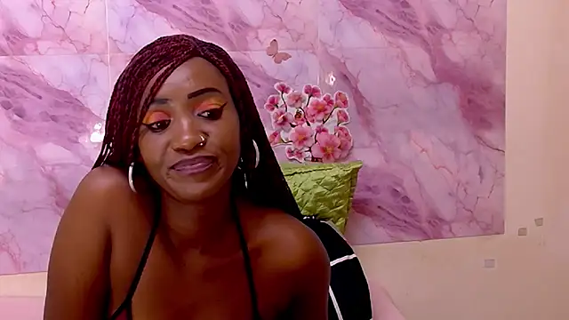 EbonyOlive69 live sex cam