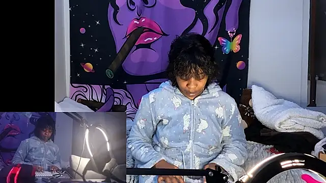 Browneyedxbhab's cam snapshot