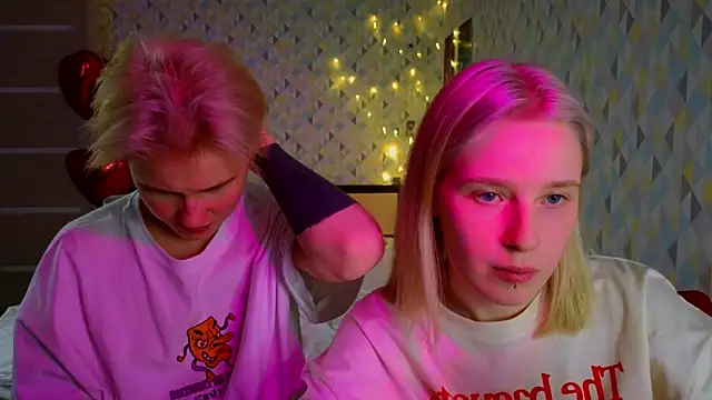 Girls_Fingers live sex cam