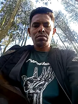 adambrosk_08's cam snapshot