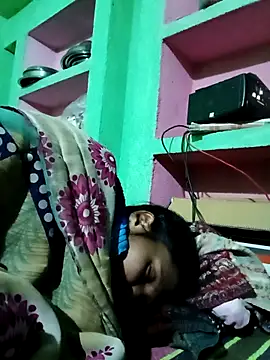 Cm_pooja's cam snapshot