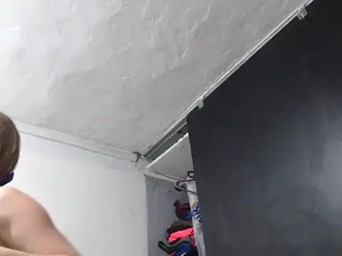 HellenMiyer1111's cam snapshot