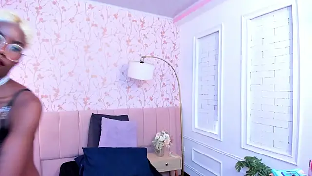 amber-hill's cam snapshot