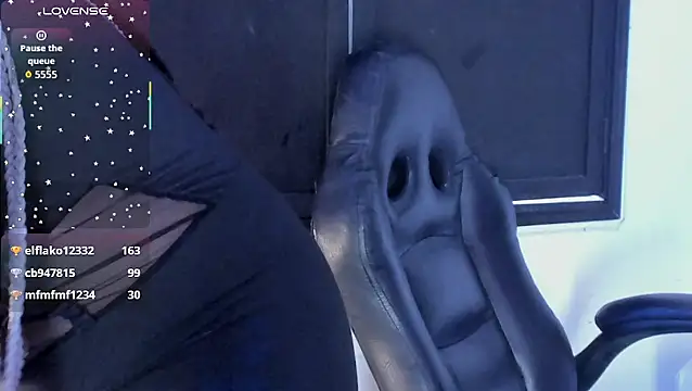 Kora_Red69's cam snapshot