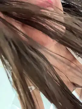 karinasantos_'s cam snapshot