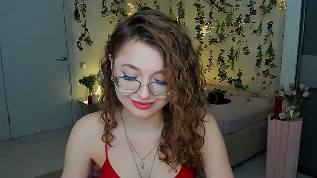 SereneFlame's cam snapshot