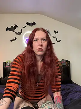 ScarletPanes's cam snapshot