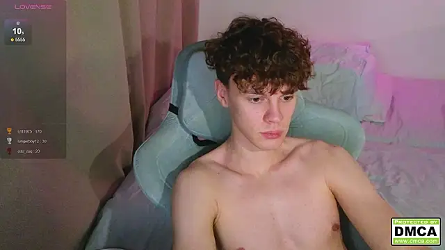 cute_thomas live sex cam