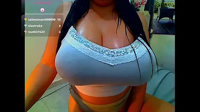 Bigcocksexyluisa live sex cam