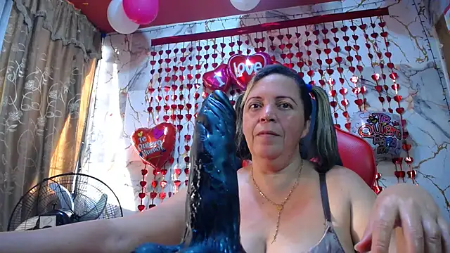 alina_maturehot live sex cam