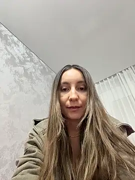 viviandaimond1 live sex cam