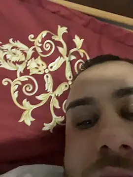 Andreiandu23 live sex cam