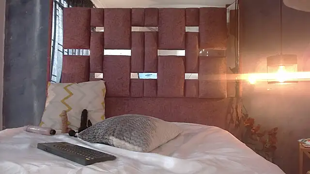 bella_volup's cam snapshot