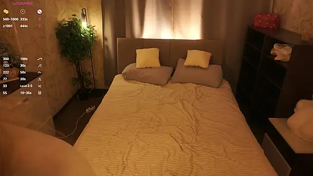 KarynPettas live sex cam