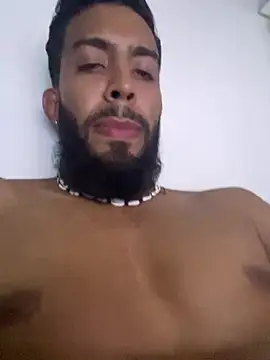 Zyan_Moratto live sex cam