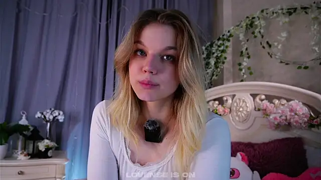 EdlinAlliston live sex cam