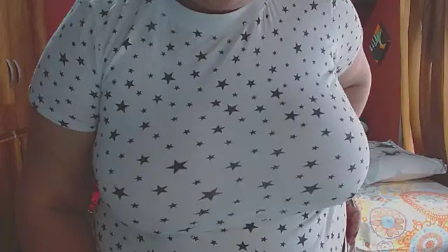 Sasharosee2's cam snapshot