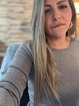 _Abril-Office1 live sex cam