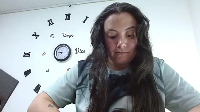 ElaMurray02's cam snapshot