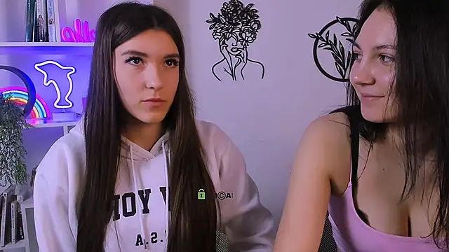 elis_sunny's cam snapshot