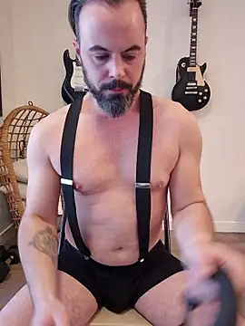 MaskedMajor's cam snapshot