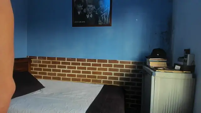 justinkarter's cam snapshot